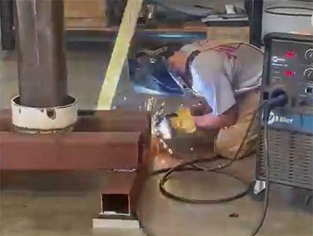 John Welding a Sign Structure for Transport